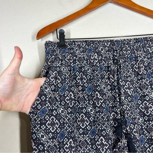 Figue 100% Silk Printed Pant Size Large - Picture 4 of 9